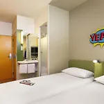 Ibis Budget Centrum Hotel *
