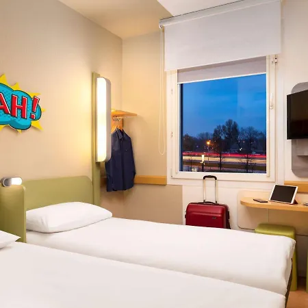 ホテル Ibis Budget Centrum ワルシャワ