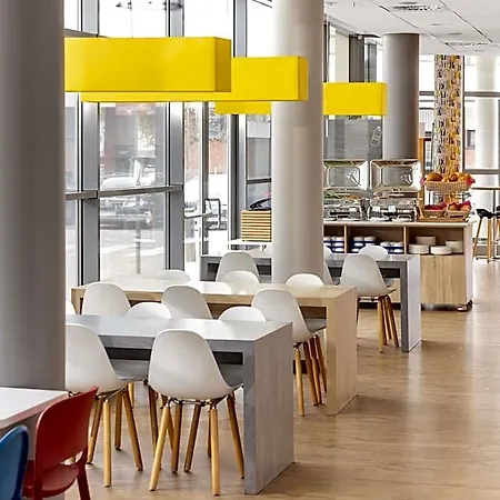 Ibis Budget Centrum * Warszawa