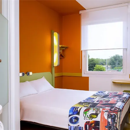Ibis Budget Centrum Hotel *